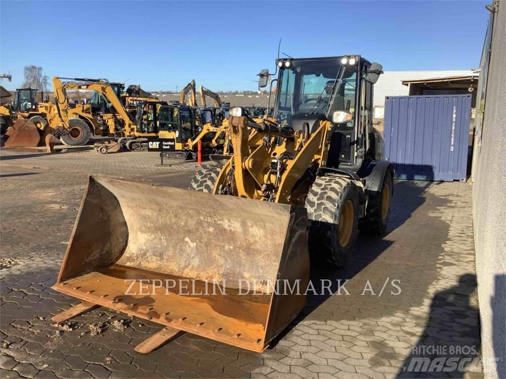 CAT 908M Wielladers