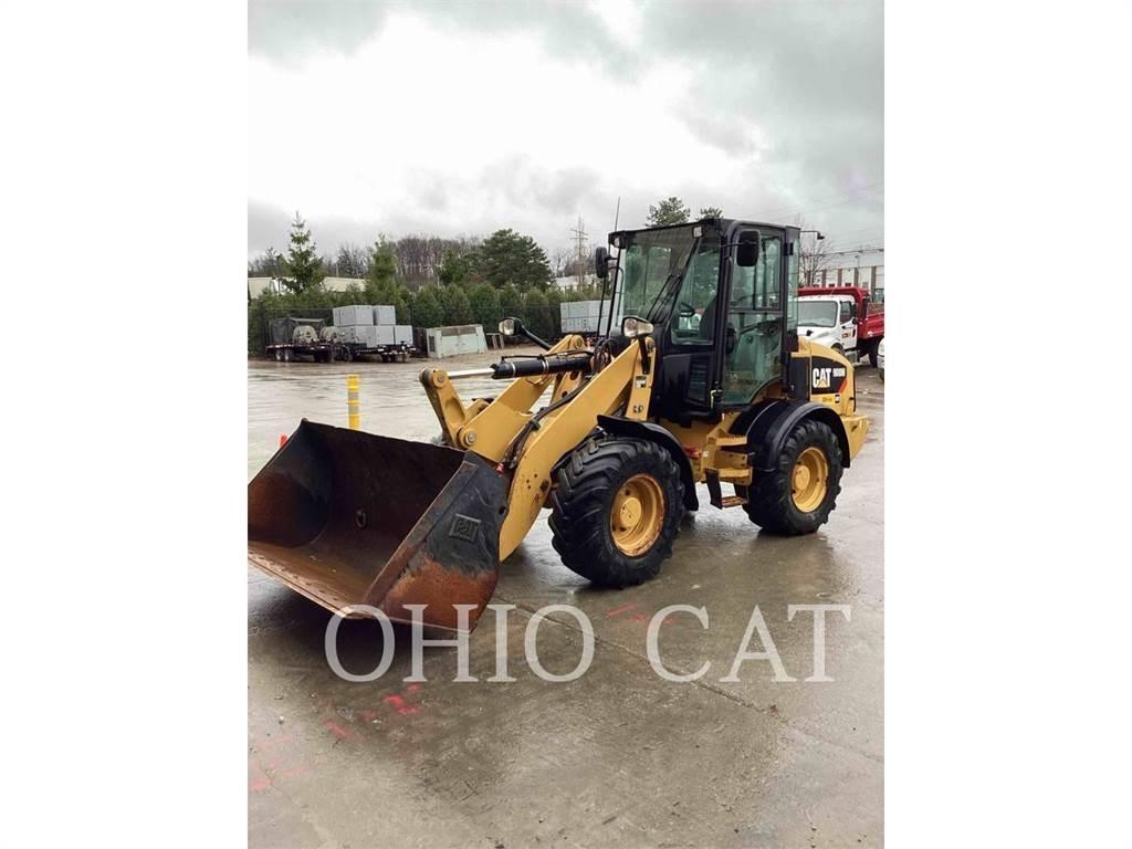 CAT 908M Miniladers