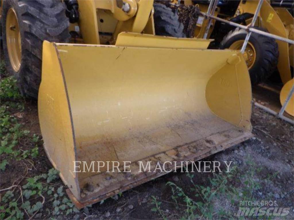 CAT 910M Wielladers