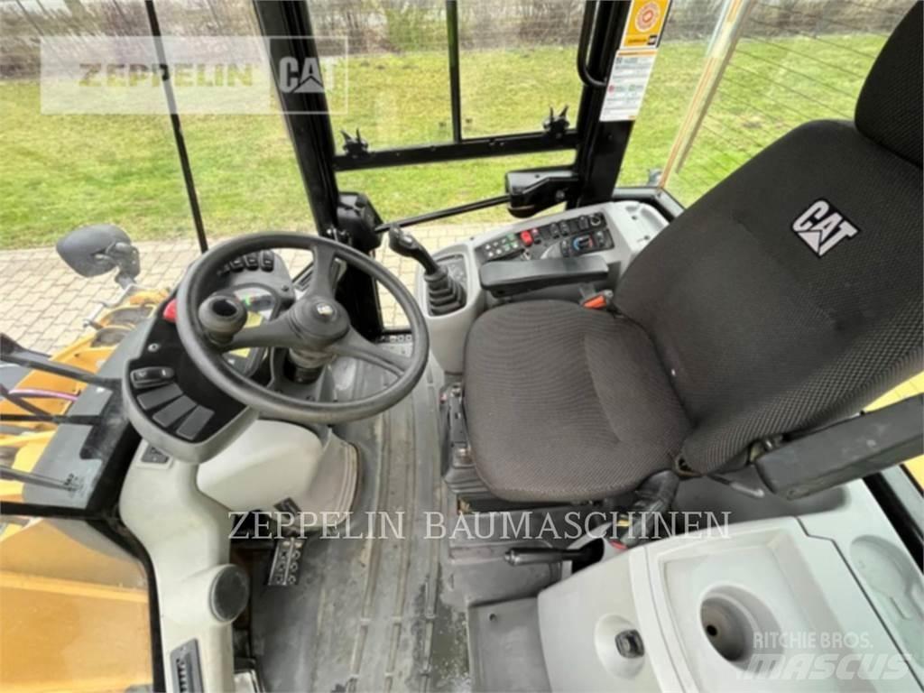 CAT 918M Wielladers
