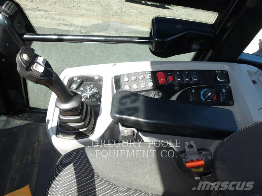 CAT 918M Wielladers