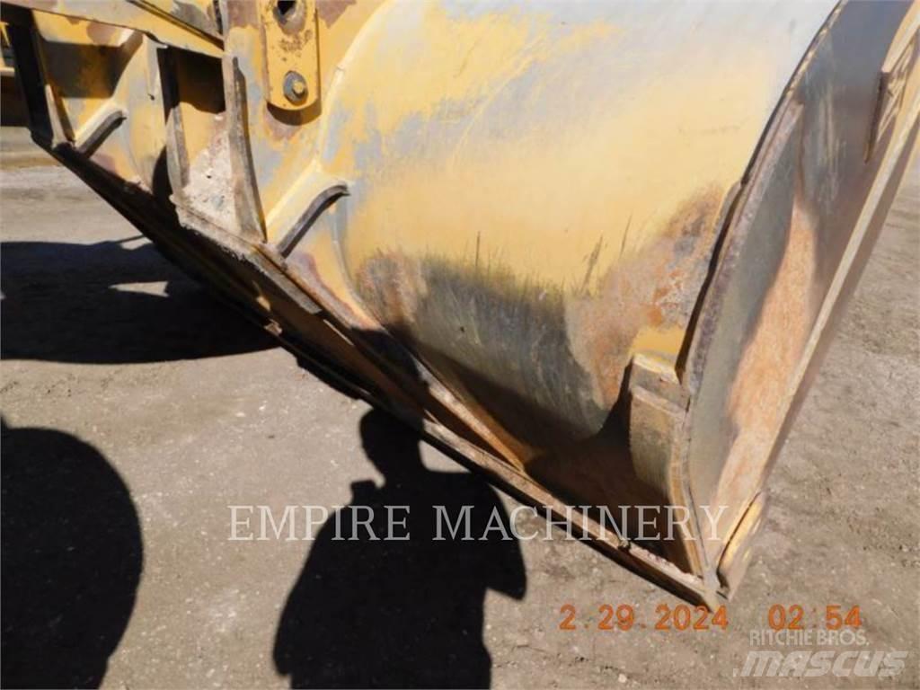 CAT 926M Wielladers