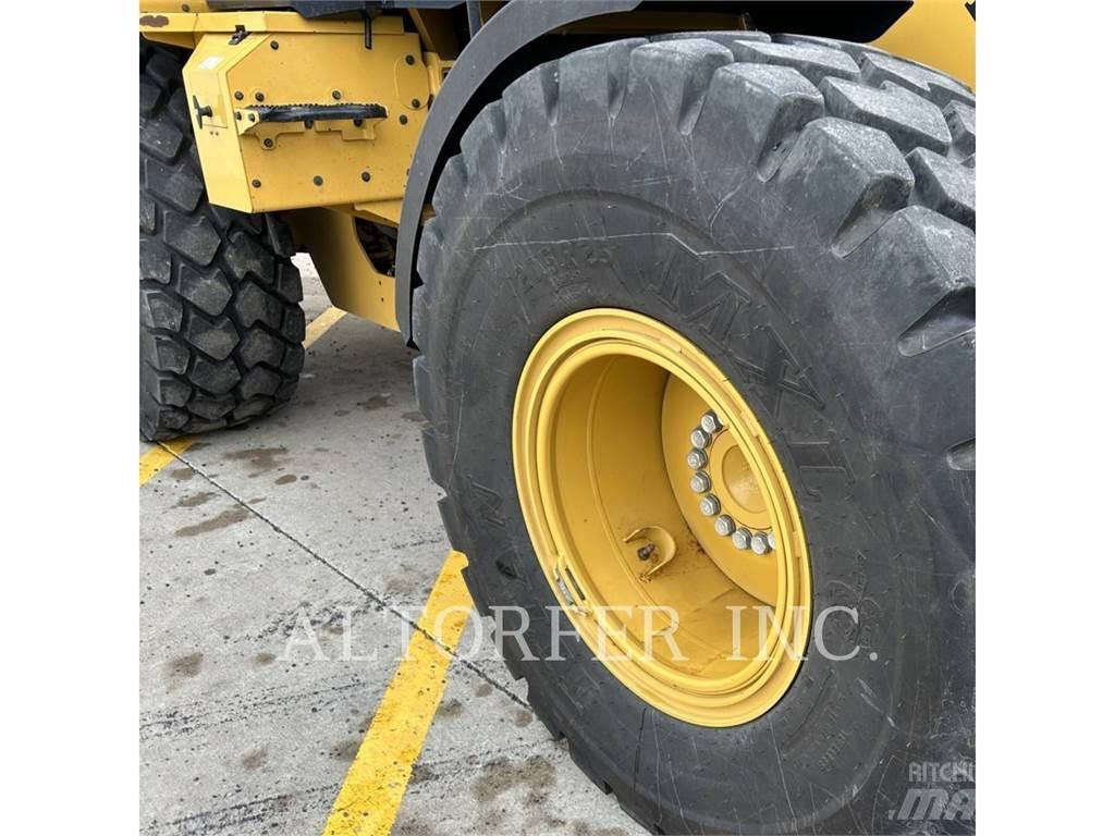 CAT 926M Wielladers