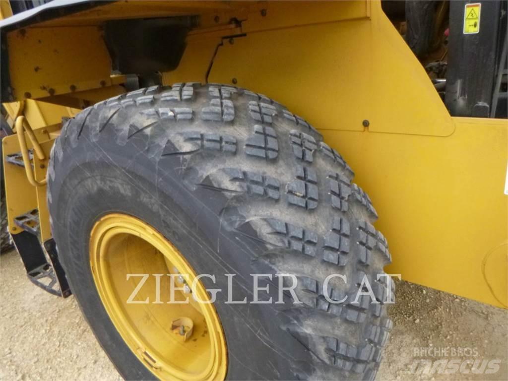 CAT 926M Wielladers