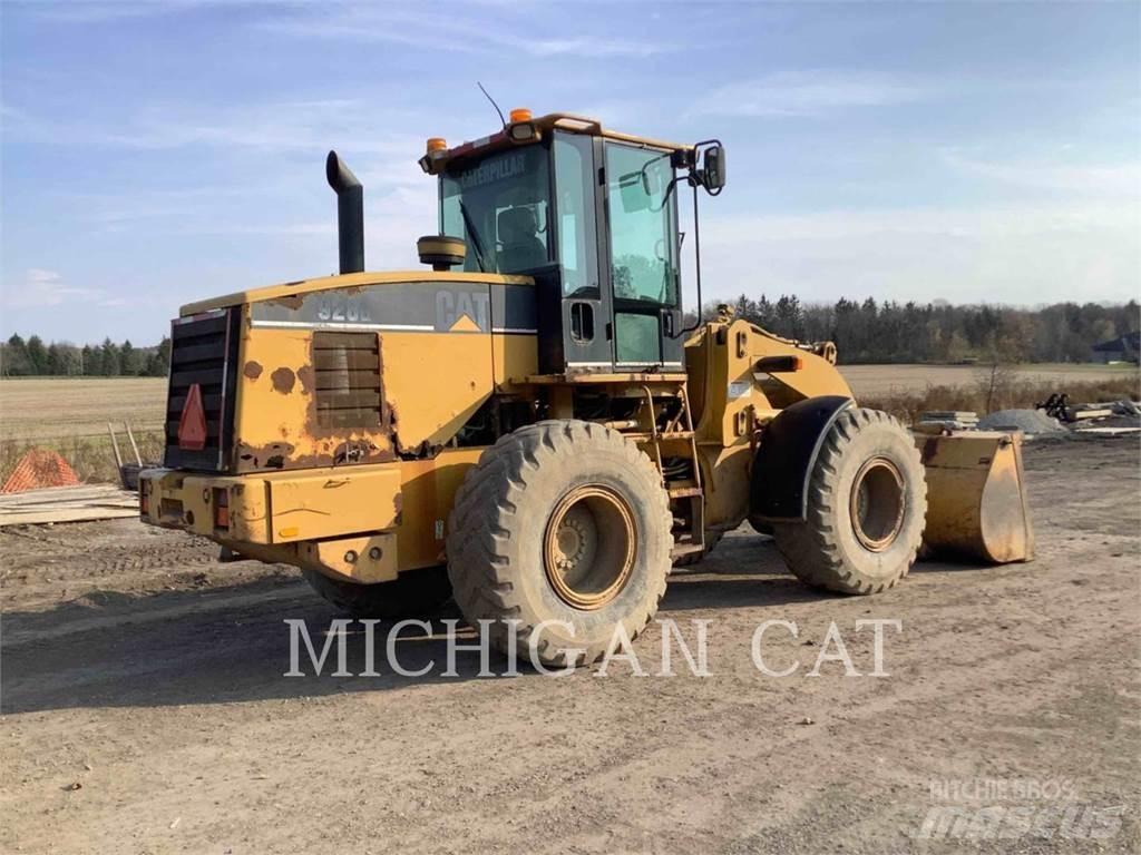 CAT 928G Wielladers