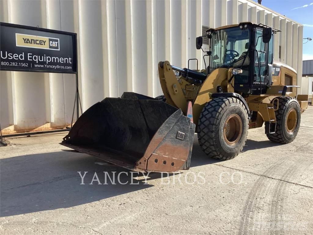 CAT 930M Wielladers