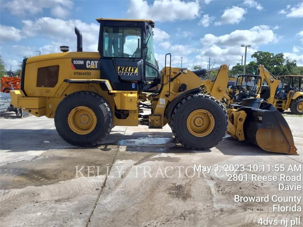 CAT 930M Wielladers