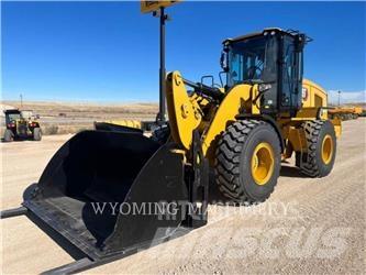 CAT 930M Wielladers