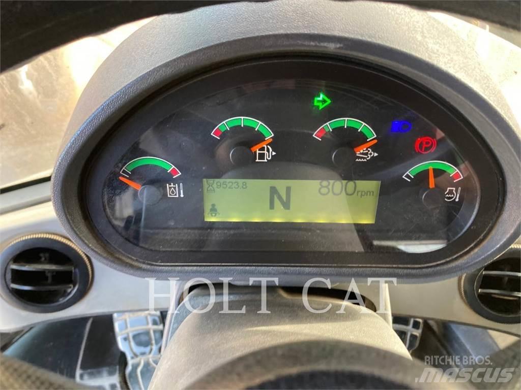 CAT 930M Wielladers