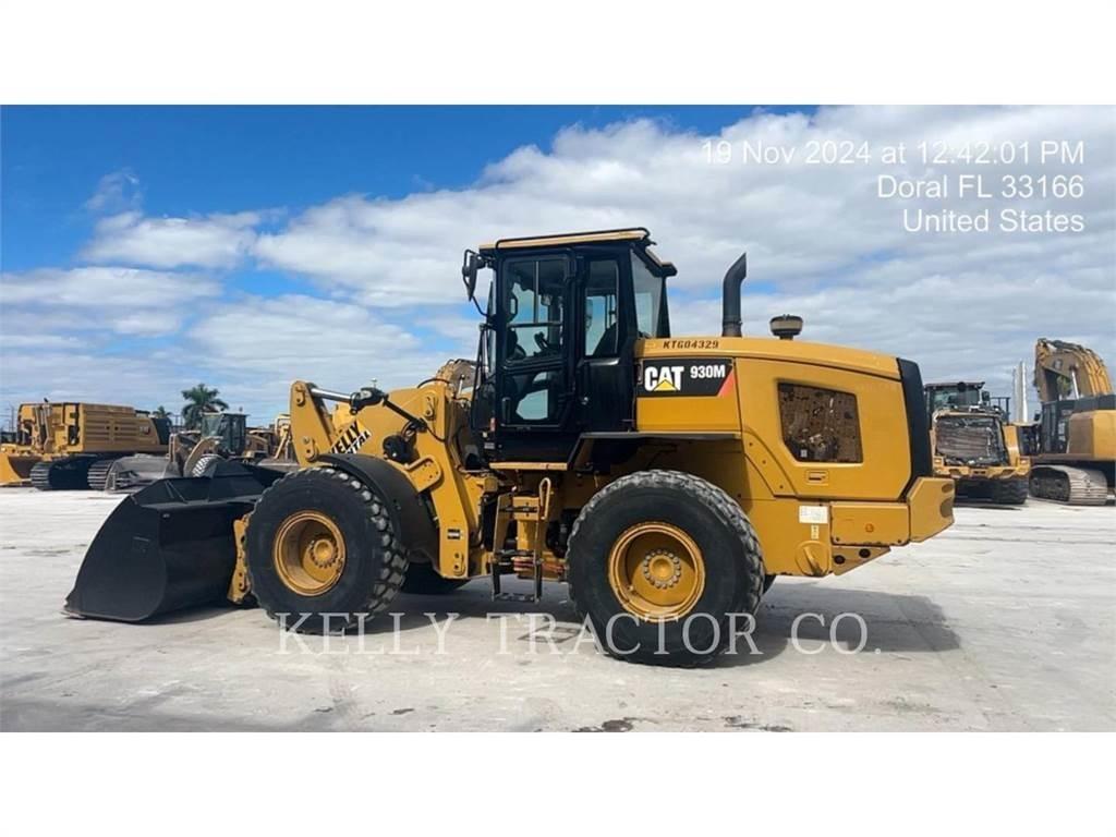 CAT 930M Wielladers