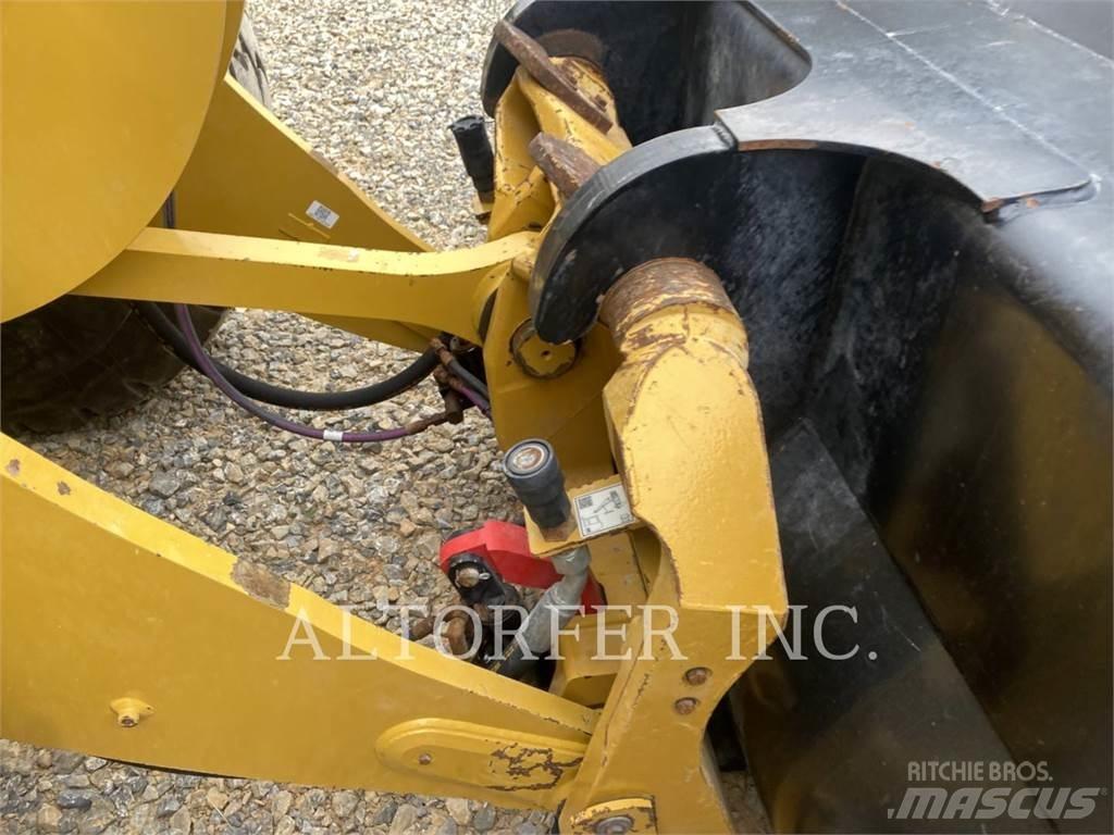 CAT 930M Rupsdozers