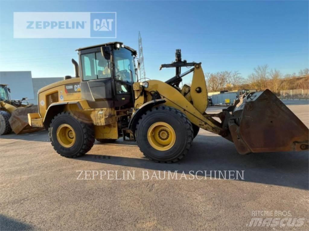 CAT 930M Wielladers