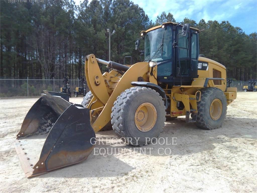 CAT 930M Wielladers