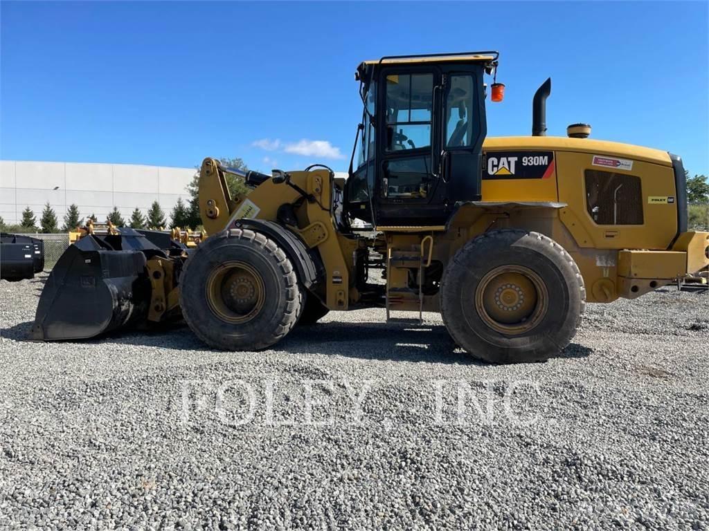 CAT 930M Wielladers