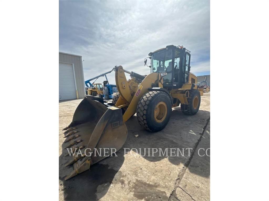CAT 930M Wielladers