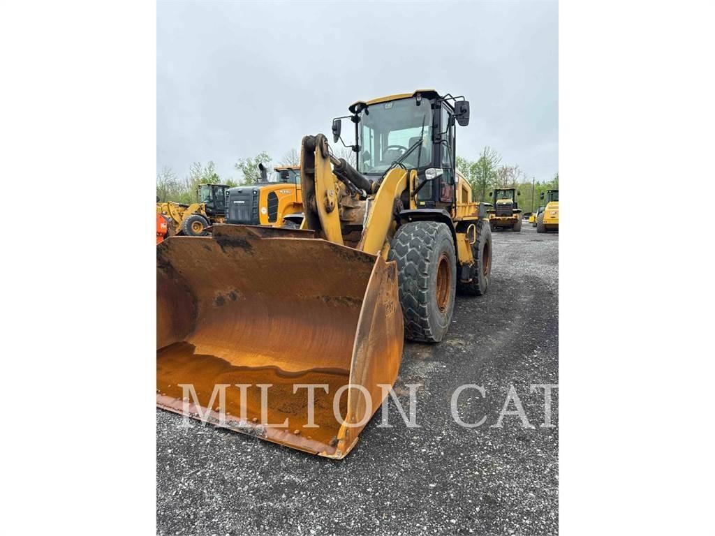 CAT 930M Wielladers