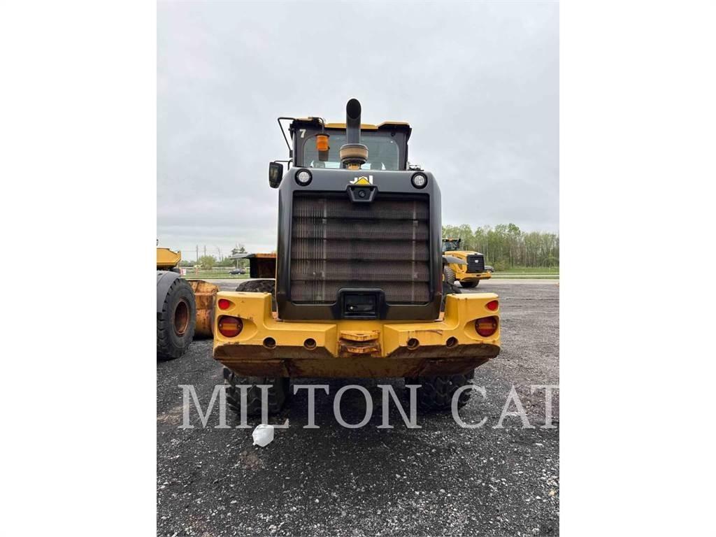 CAT 930M Wielladers