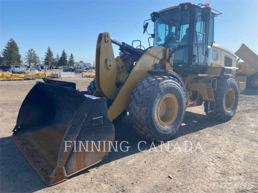 CAT 930M Wielladers