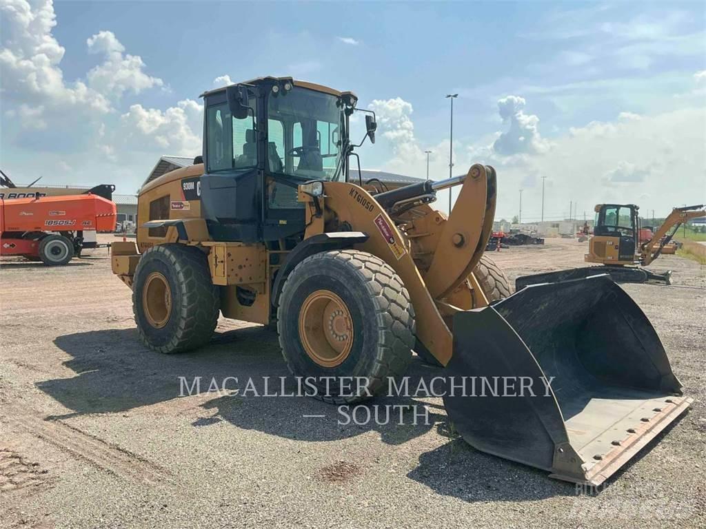 CAT 930M Wielladers