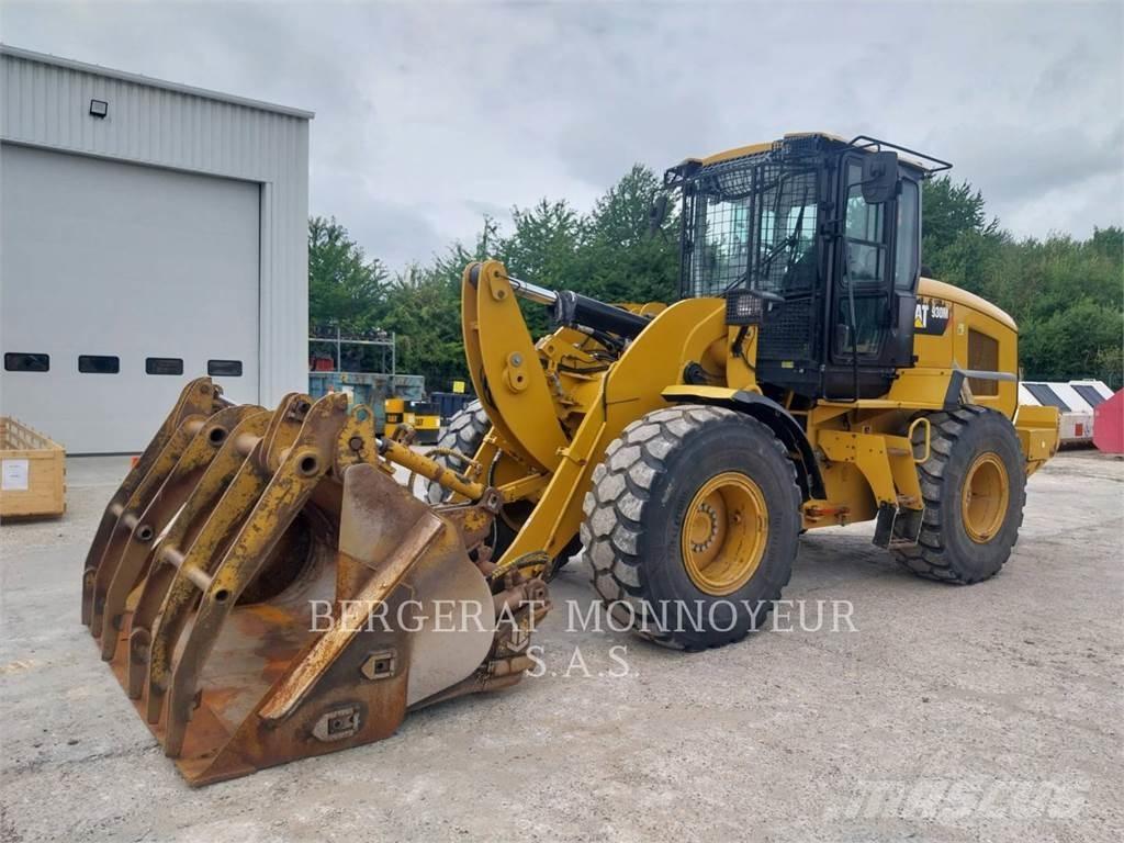 CAT 930M Wielladers
