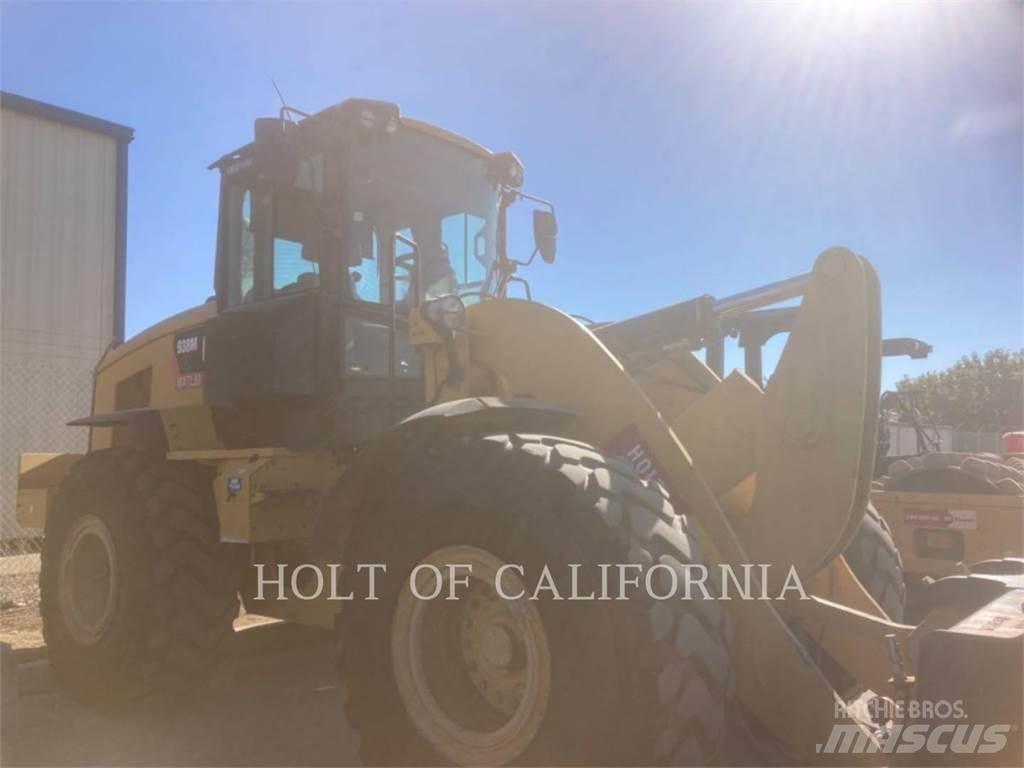 CAT 938 Wielladers
