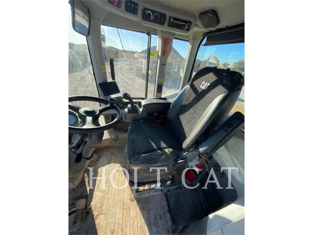 CAT 938M Wielladers