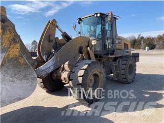 CAT 938M Wielladers