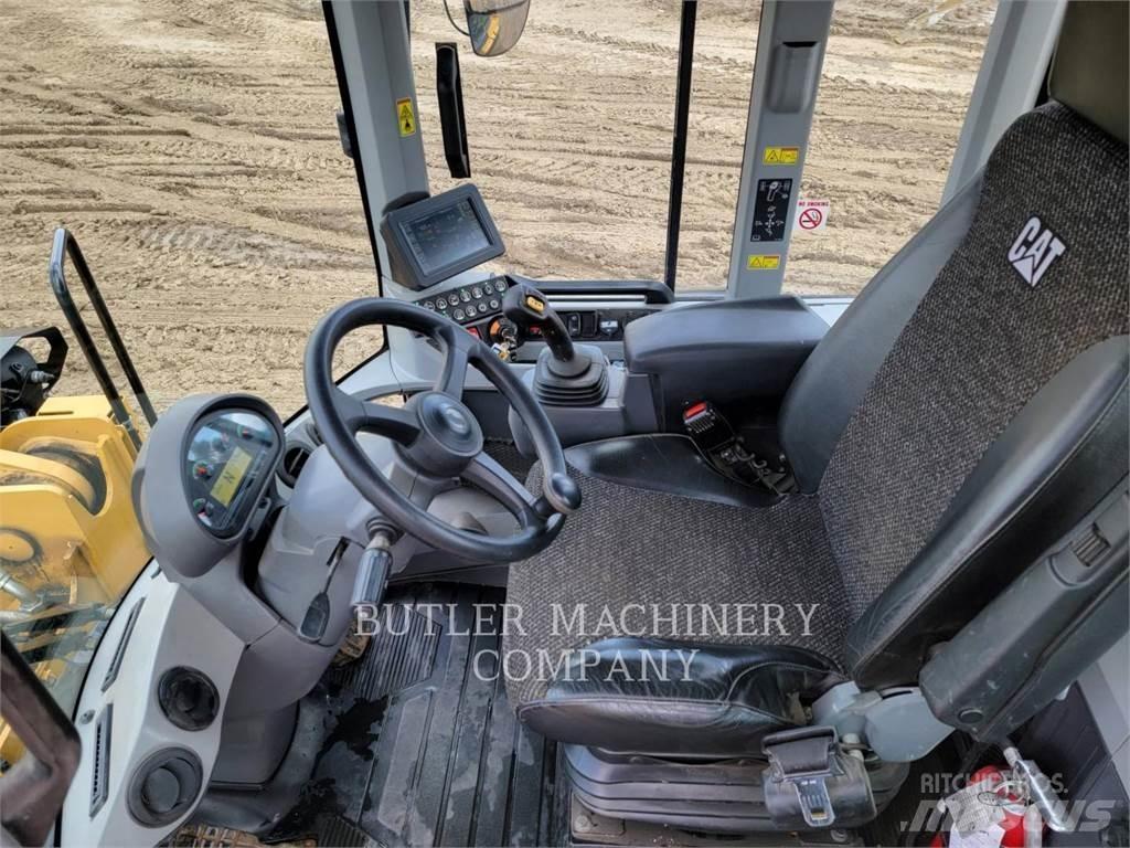 CAT 938M Wielladers