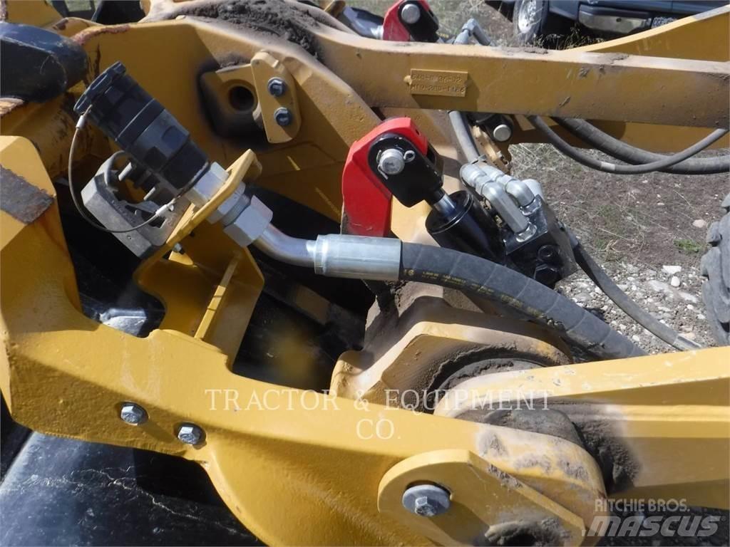 CAT 938M Wielladers