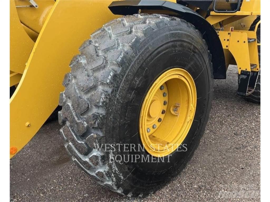 CAT 938M Wielladers