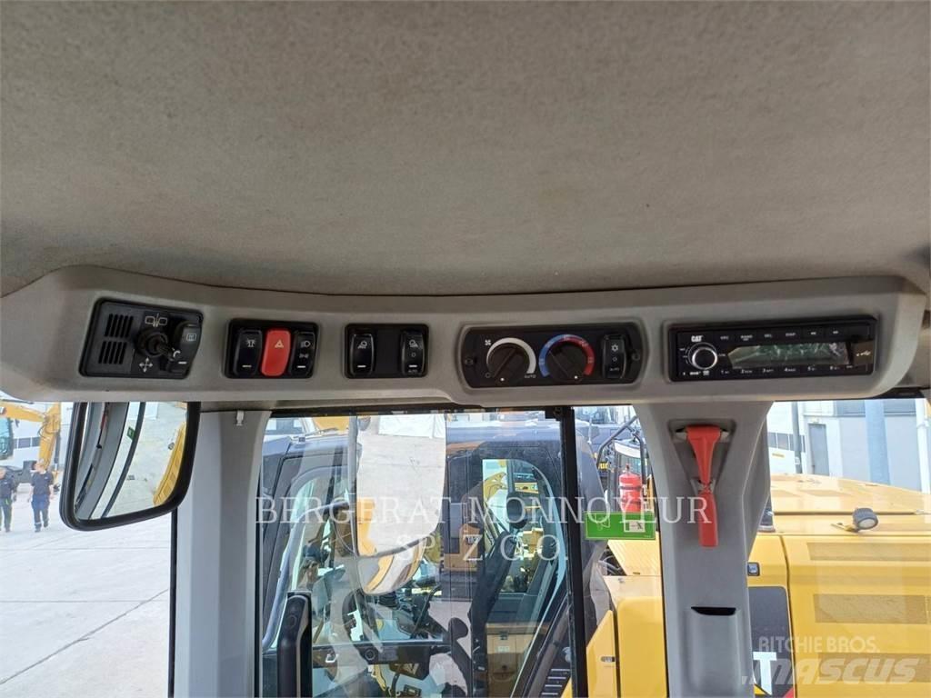 CAT 938M Wielladers