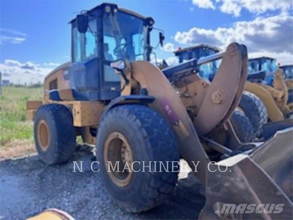 CAT 938M Wielladers
