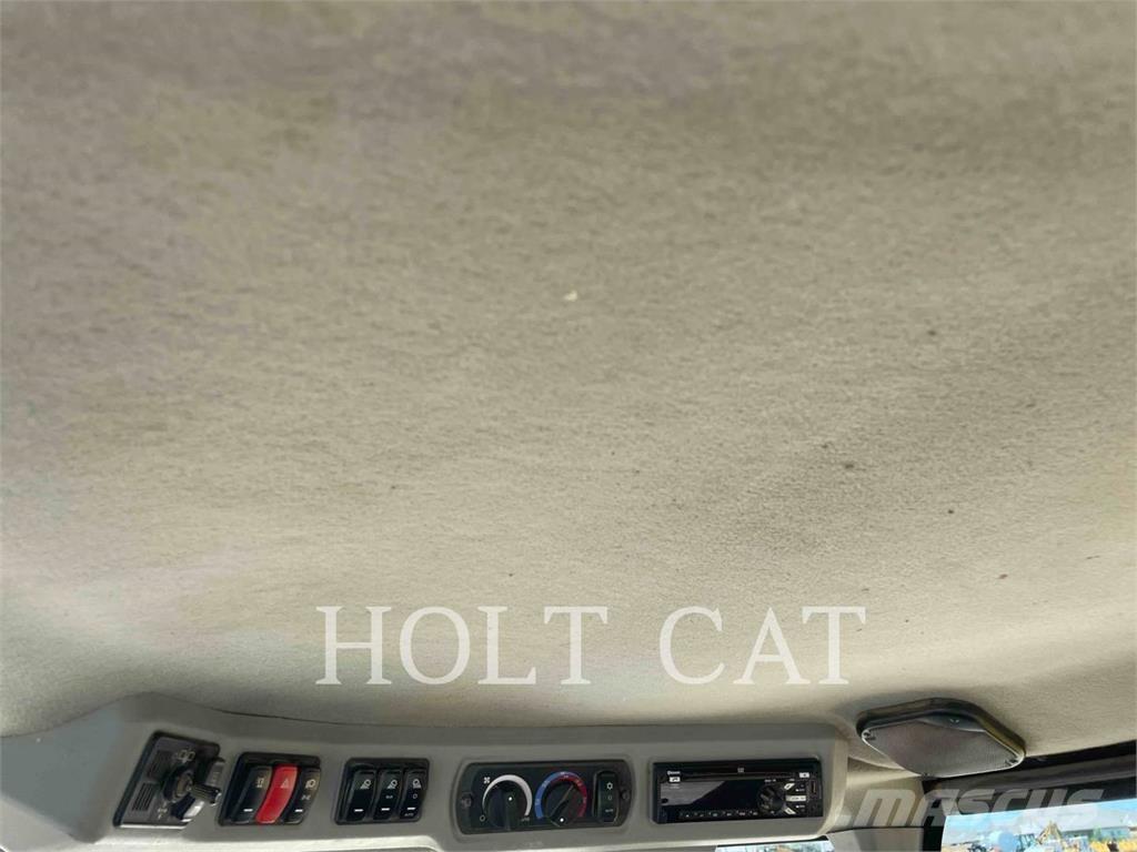 CAT 938M Wielladers