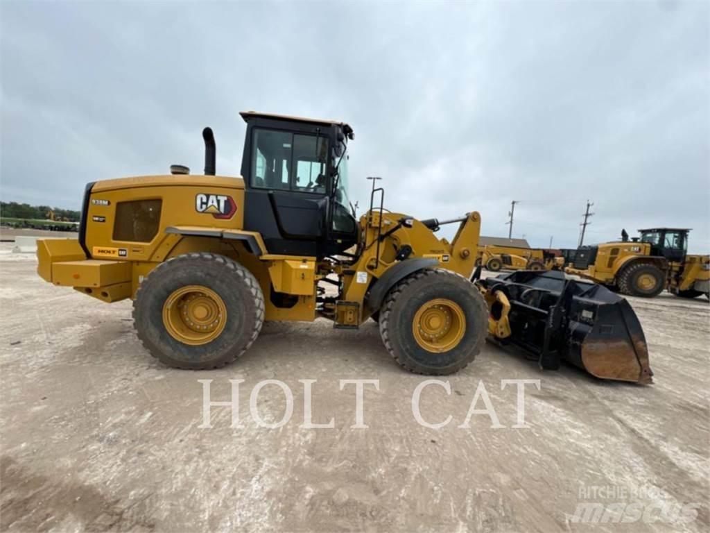 CAT 938M QC Wielladers