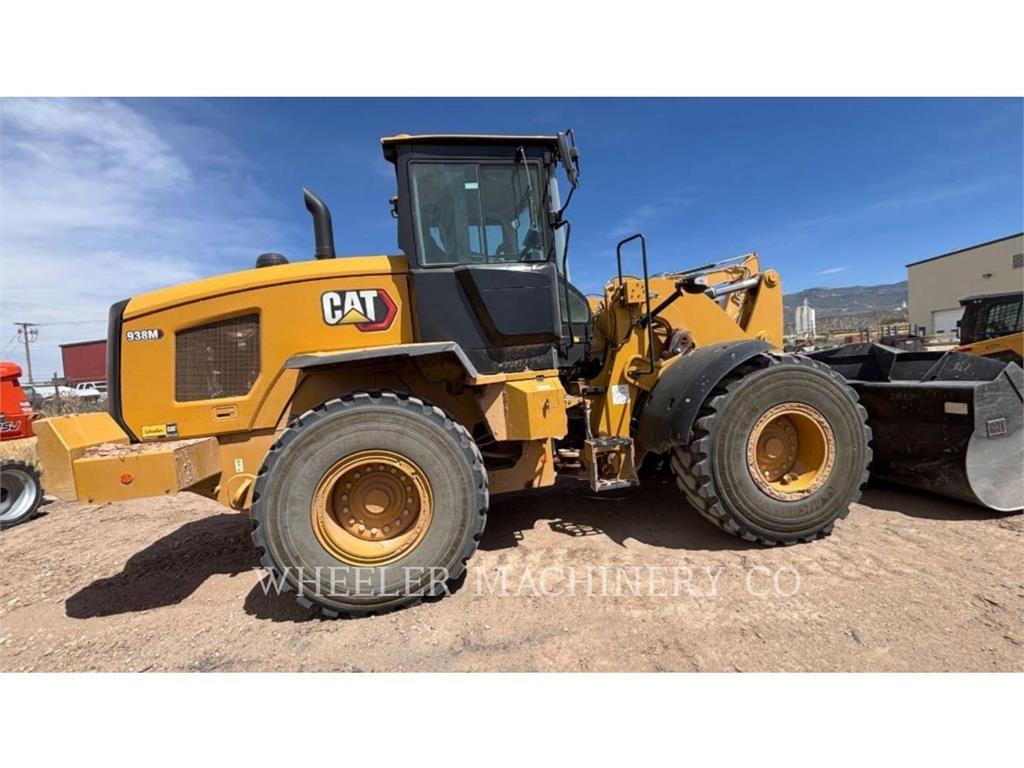 CAT 938M QC Wielladers