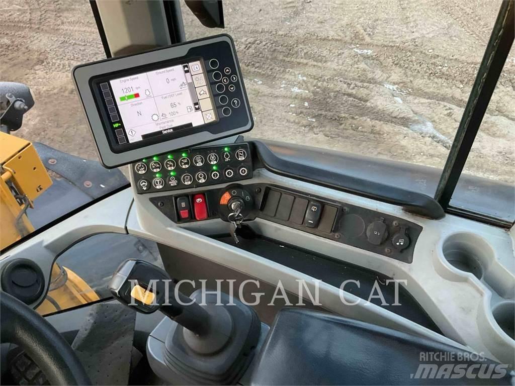 CAT 938M R+ Wielladers