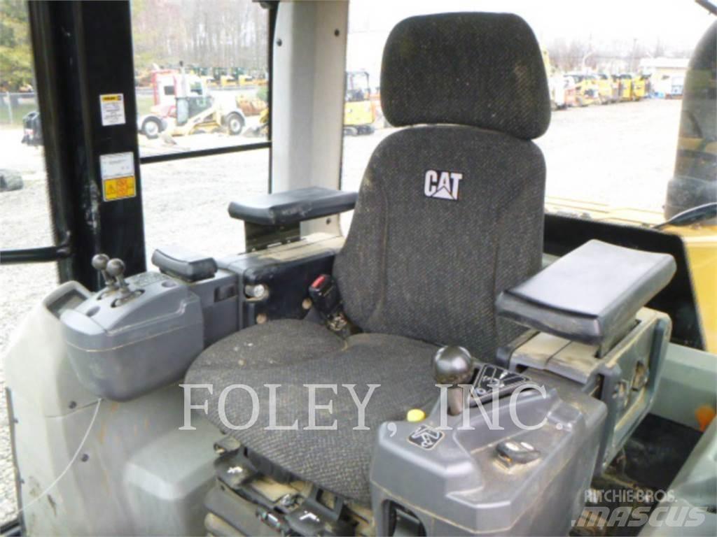 CAT 953D Rupsladers