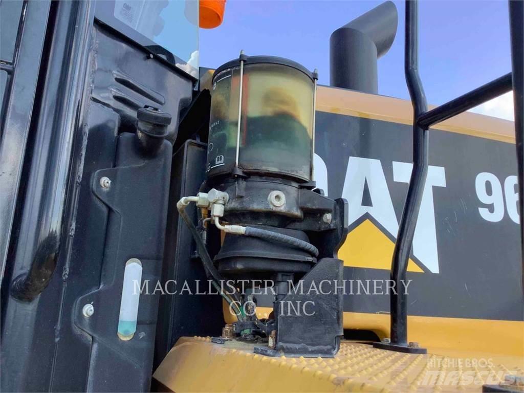 CAT 962M Wielladers