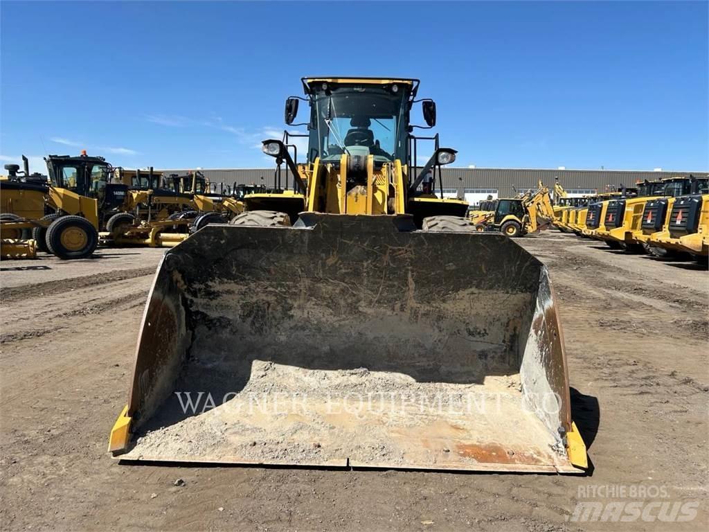 CAT 962M Wielladers