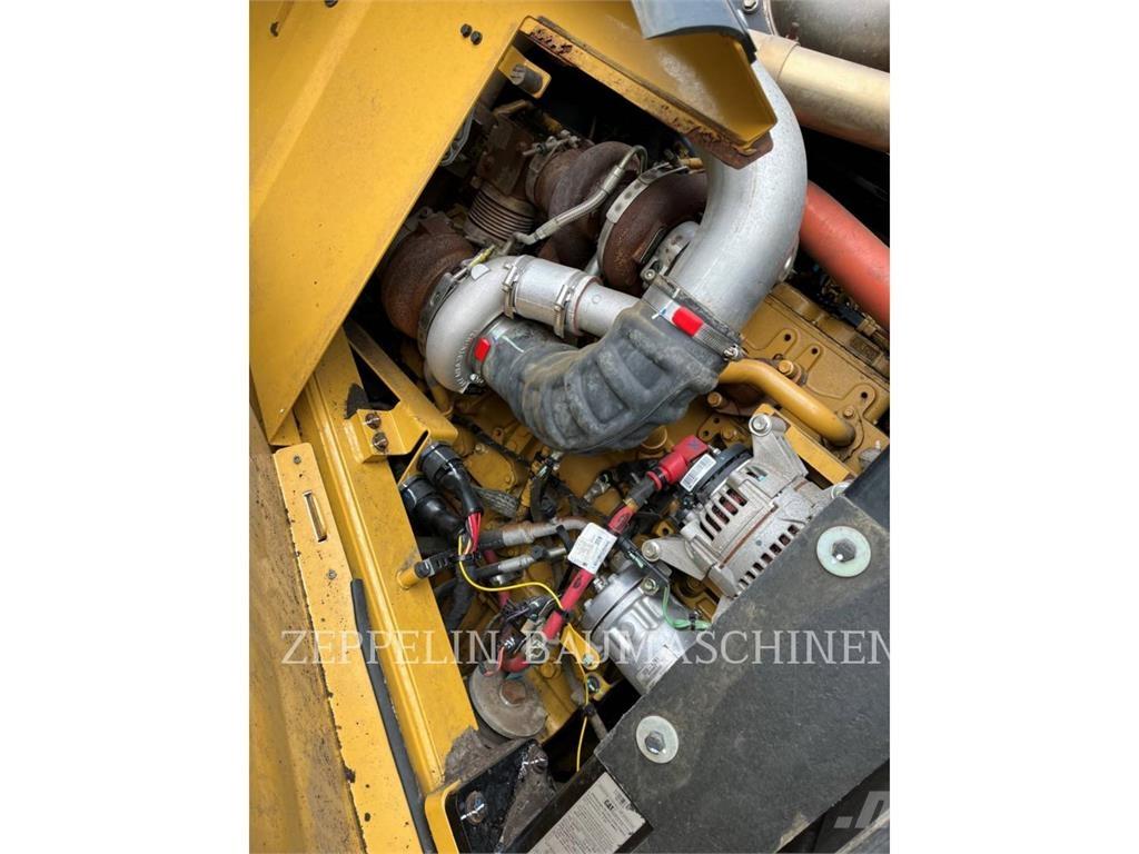 CAT 962M Wielladers