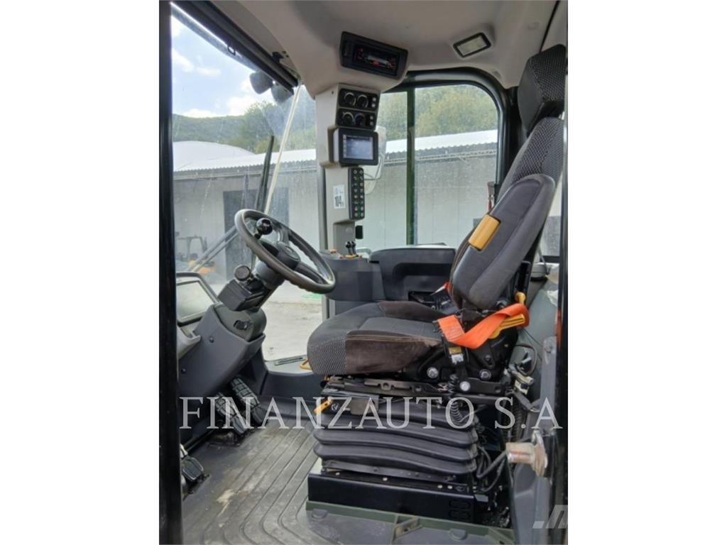 CAT 962M Wielladers