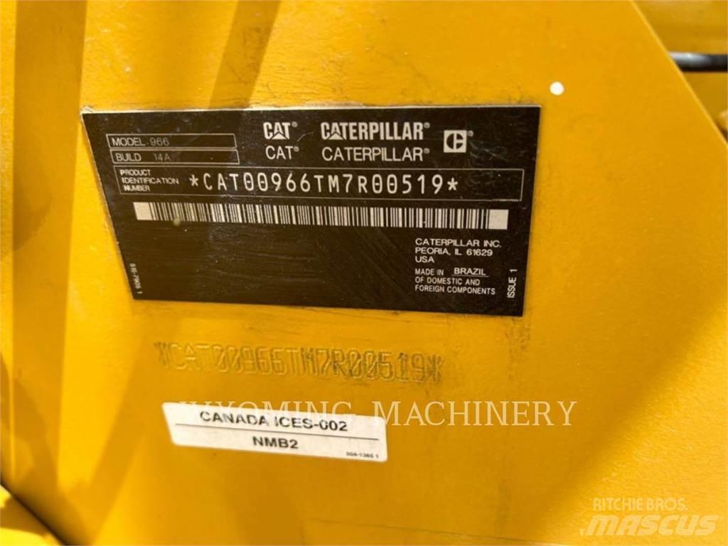 CAT 966 Wielladers
