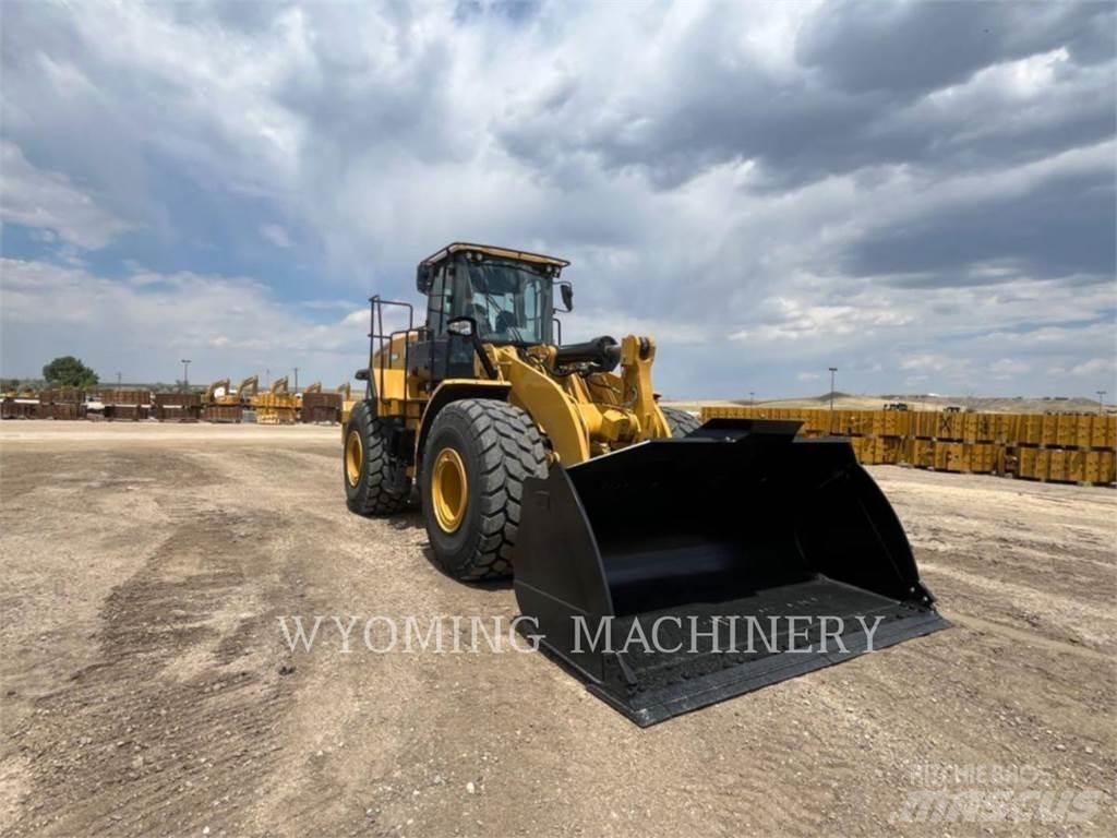 CAT 966 Wielladers