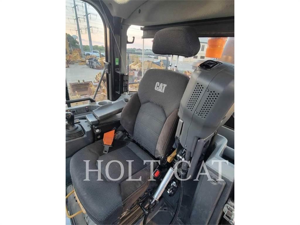 CAT 966 QC Wielladers