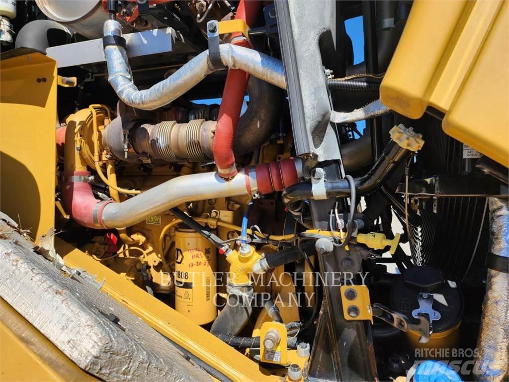 CAT 966M Wielladers