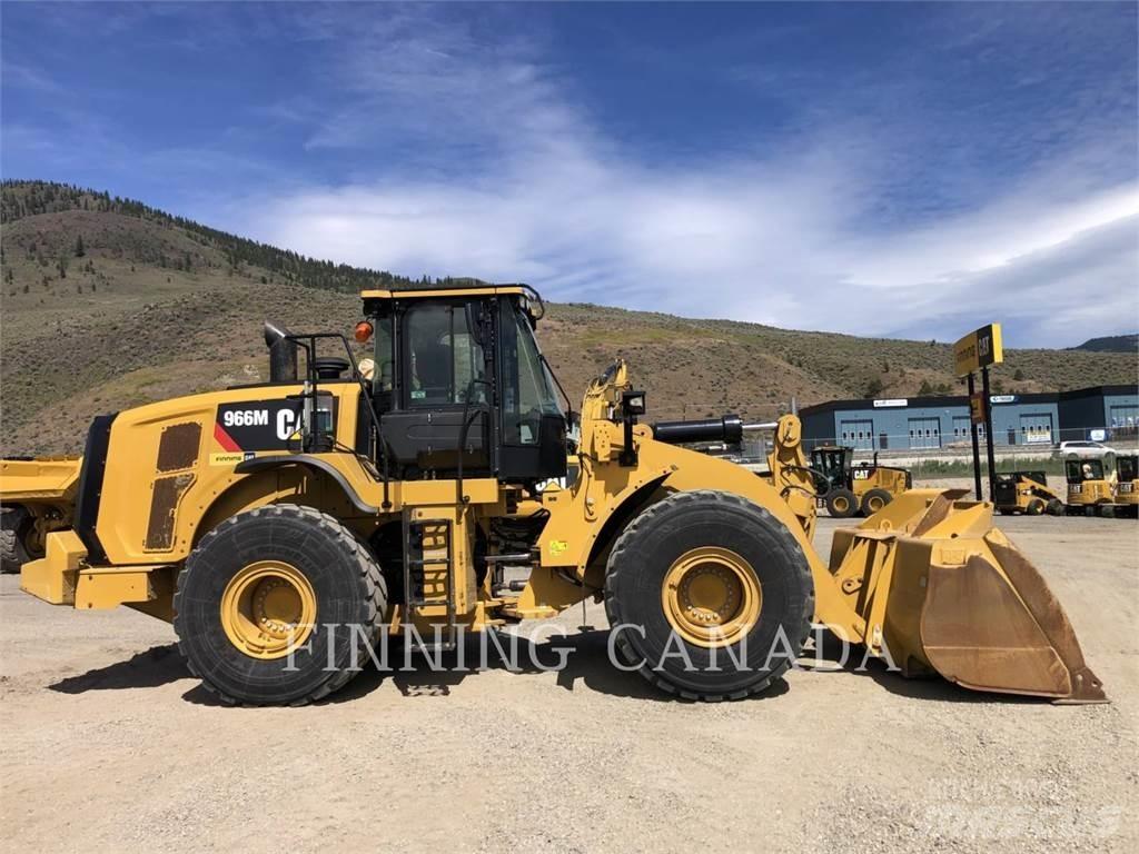 CAT 966M Wielladers
