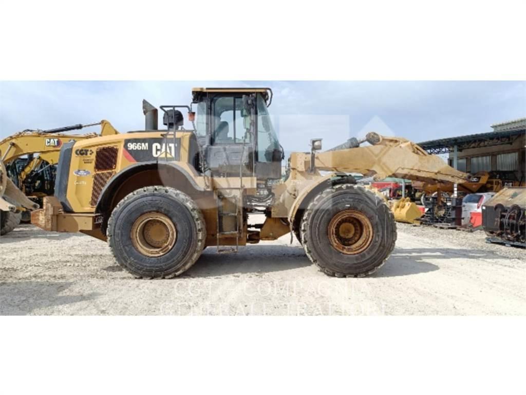 CAT 966M Wielladers