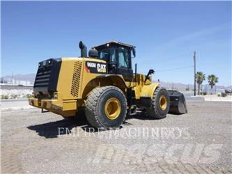 CAT 966M Wielladers
