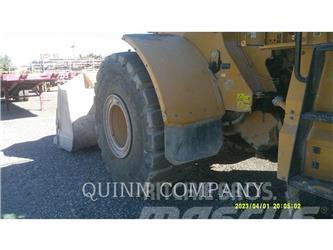 CAT 966M Wielladers