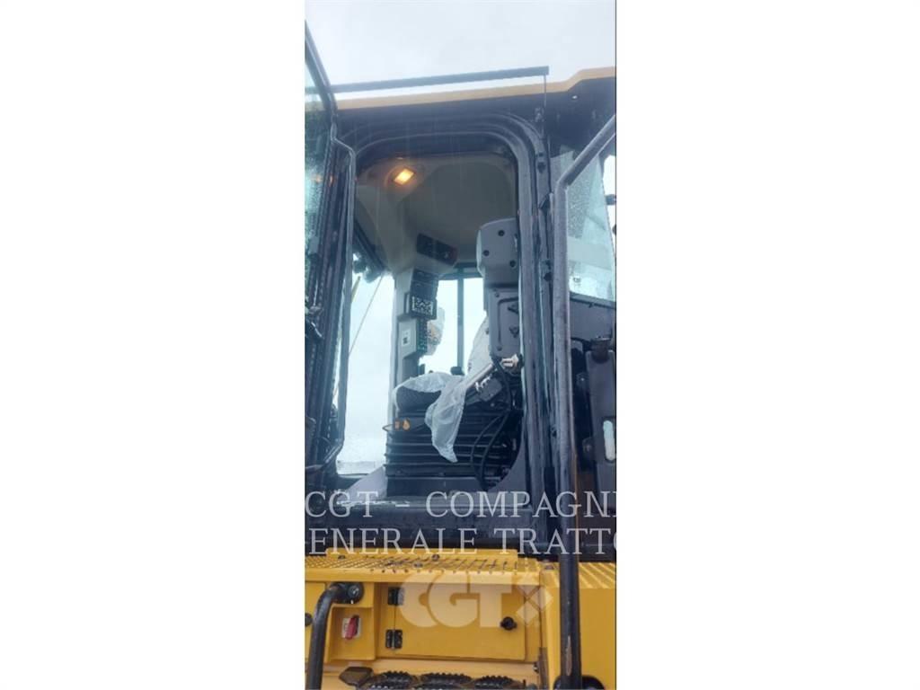 CAT 966M Wielladers
